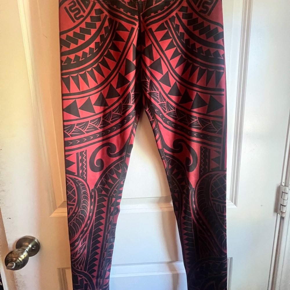 Lunafide Tribal Pattern Leggings - Red and Black